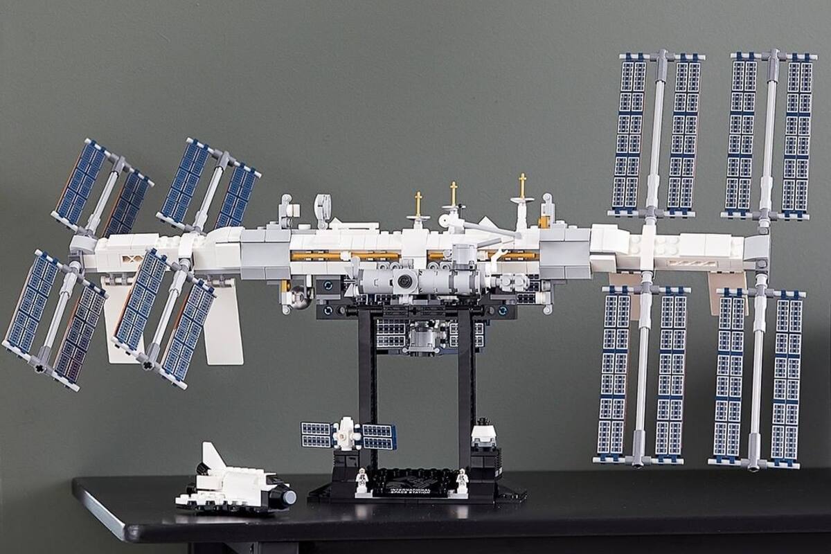 La NASA y LEGO lanzan un kit de la estación espacial internacional