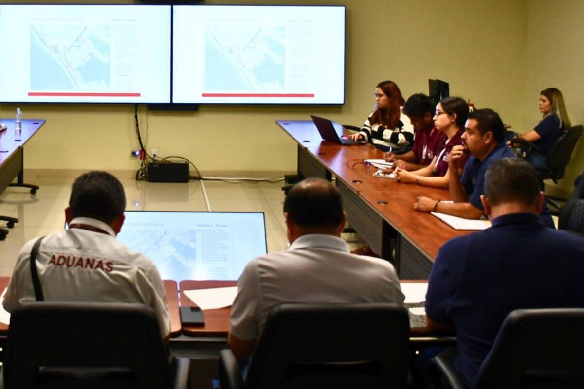 Coordinan desembarco y traslado de aerogeneradores por Ensenada