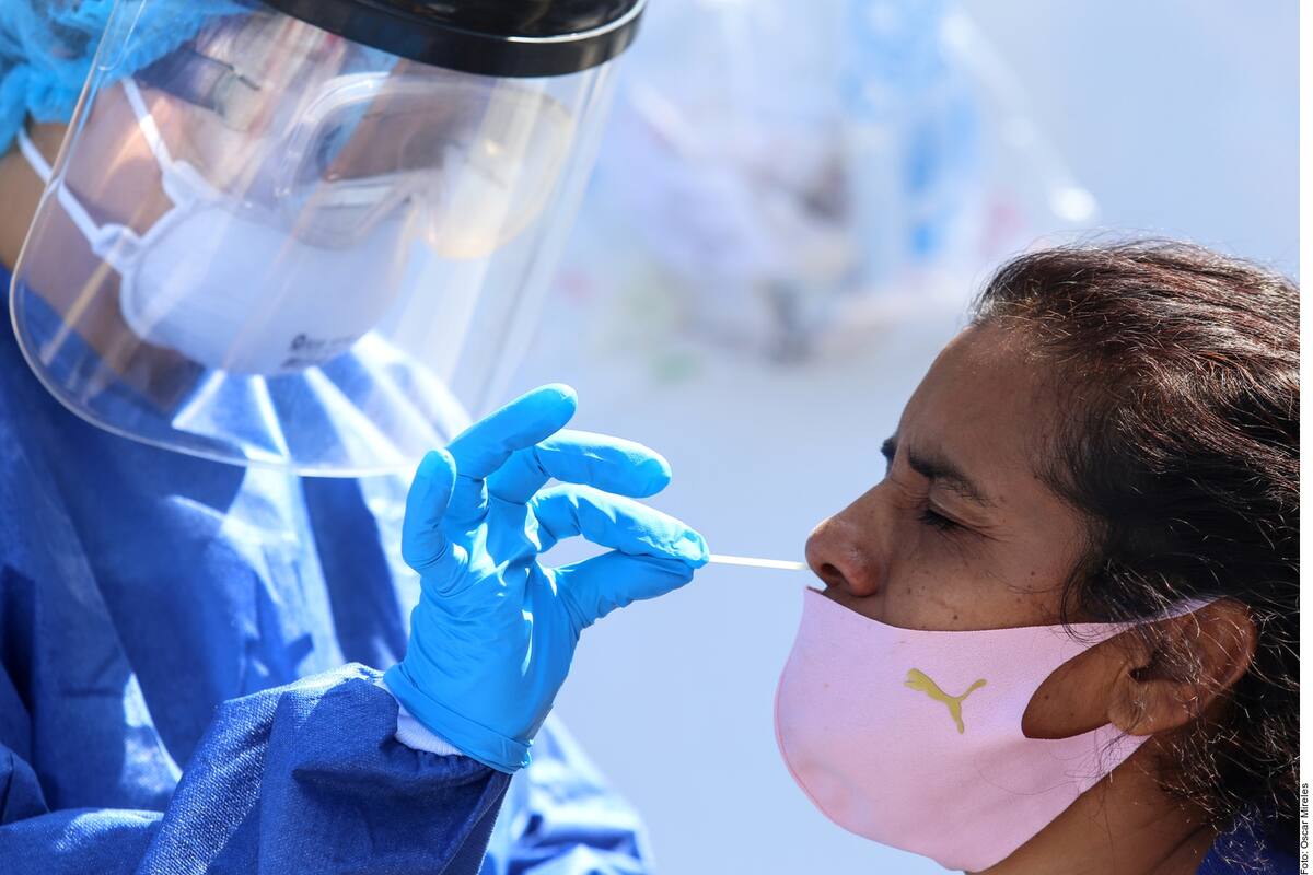México rebasa a Reino Unido con más de 295 mil casos de Covid-19