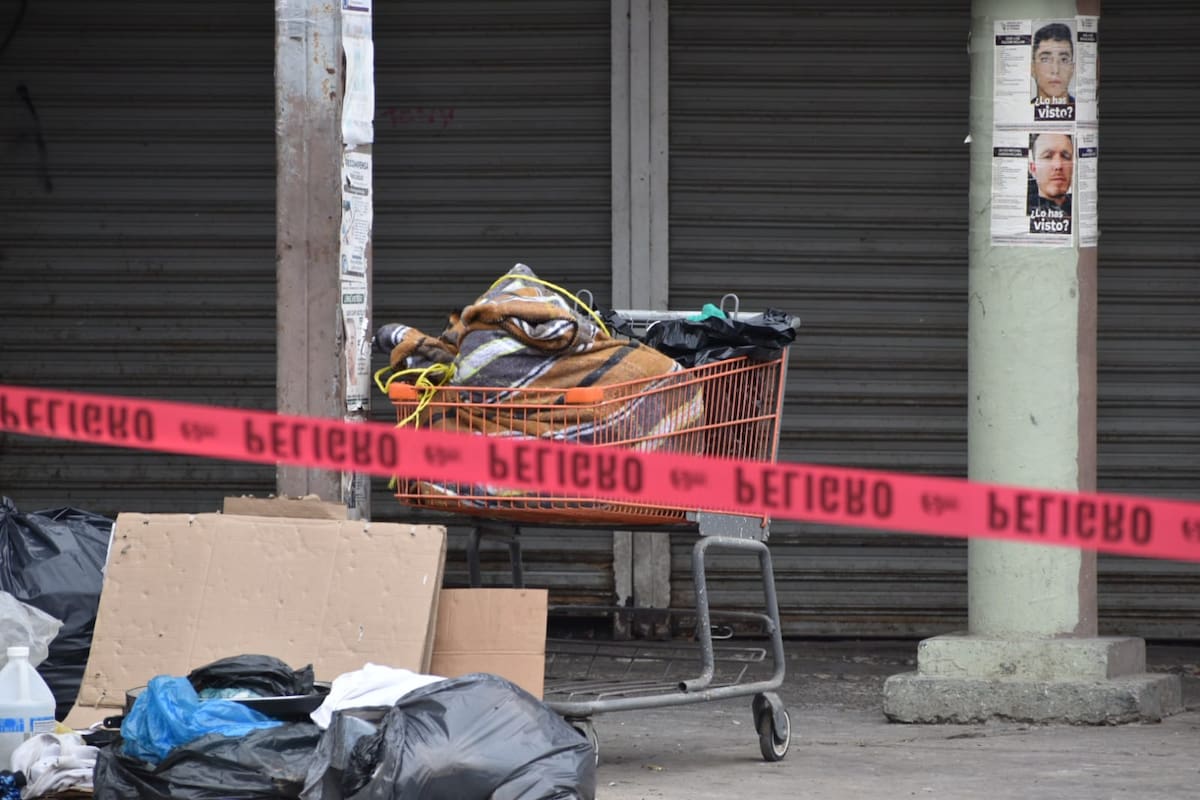 Abandonan cabeza humana dentro de carrito de supermercado