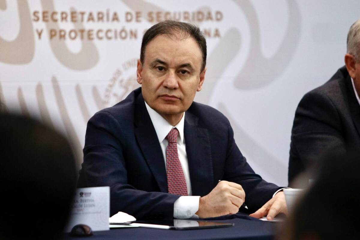 ¡Ni con abogados! Policías y Durazo siguen sin acuerdo