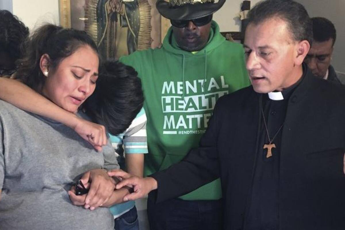 Mexicana embarazada evita deportación en iglesia de EU