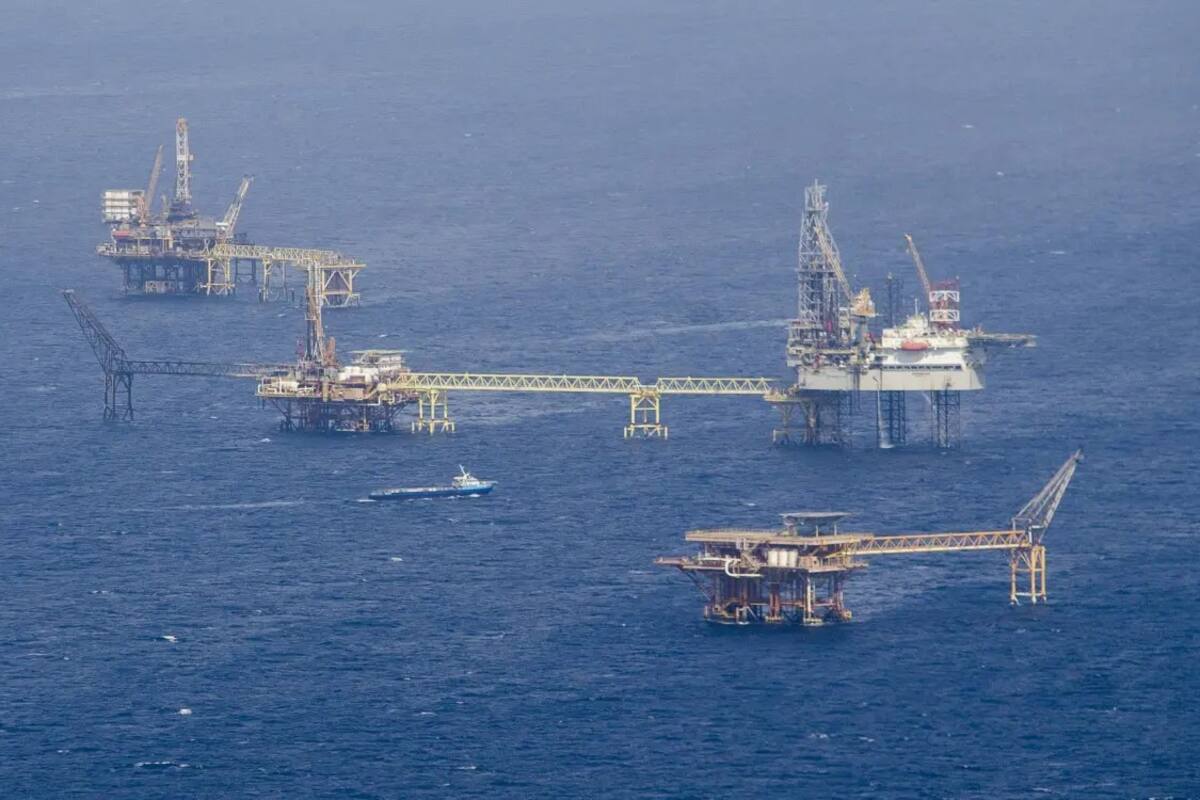 Helicóptero de empresa contratista de Pemex se desplomó y sus tripulantes están desaparecidos