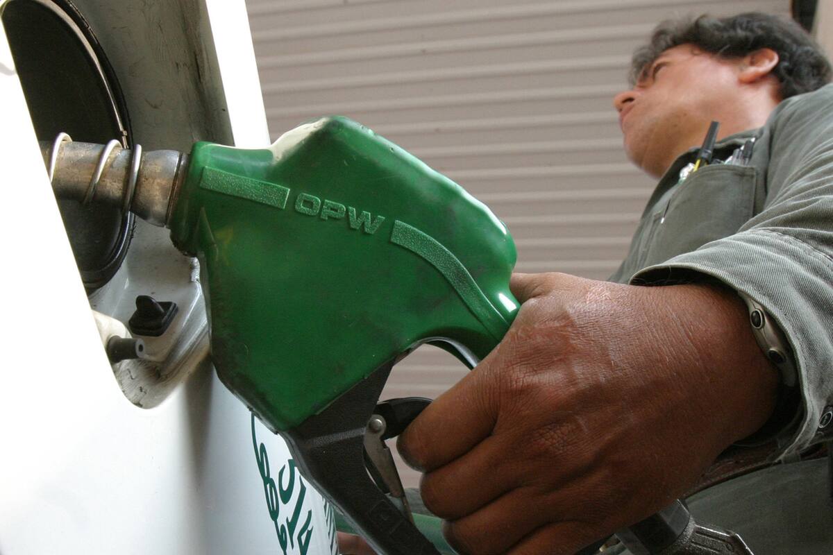 Sector gasolinero prevé aumento de precios durante 2022
