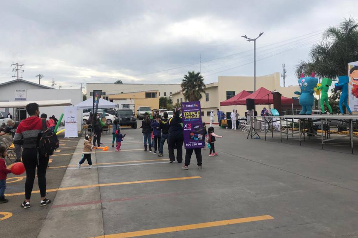 Registra escasa participación feria del Sistema Municipal de Protección a la Niñez en Rosarito