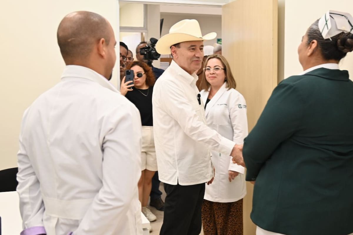 Gobernador Durazo refuerza el abasto de medicamentos