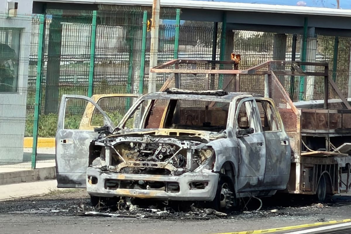 Mujer muere calcinada tras choque e incendio en la carretera Escénica