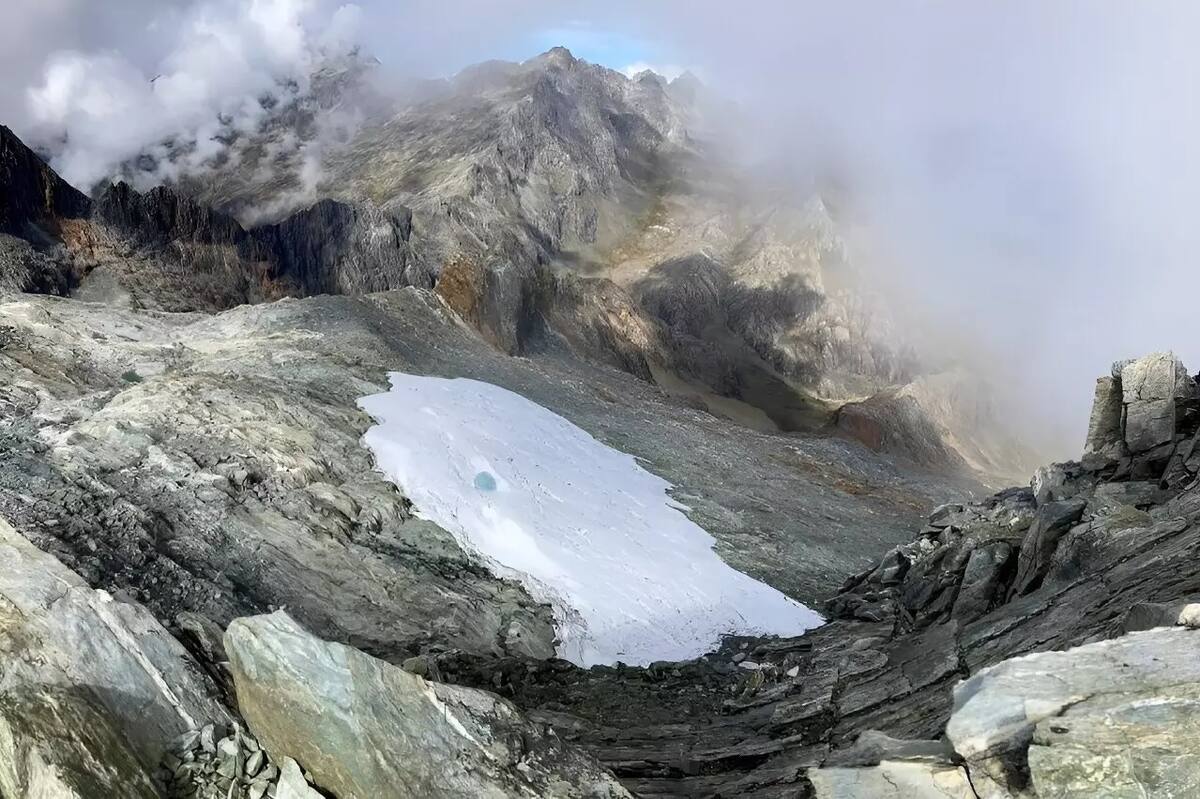 Restos del glaciar en Pico Humboldt en 2024
