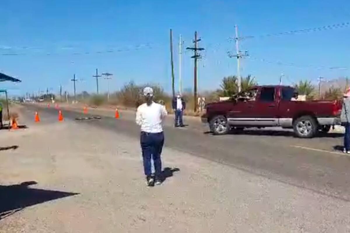 Devuelven a vacacionistas en Bahía de Kino por no mostrar prueba negativa a Covid en los filtros de salud