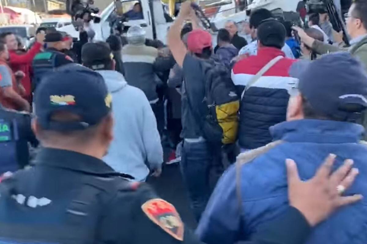 Bloqueo de transportistas en la CDMX: Se arma golpiza en Indios Verdes