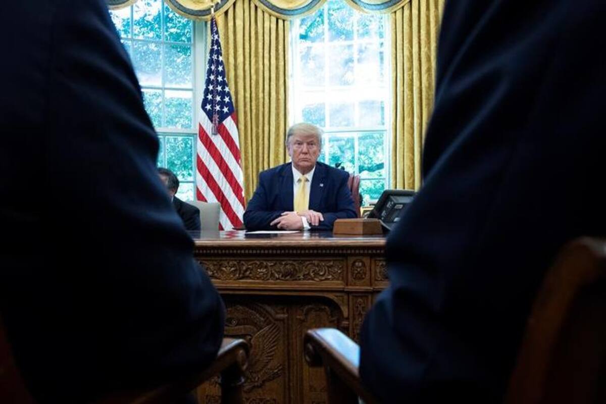 Tribunal exige a Trump entregar sus registros financieros al Congreso