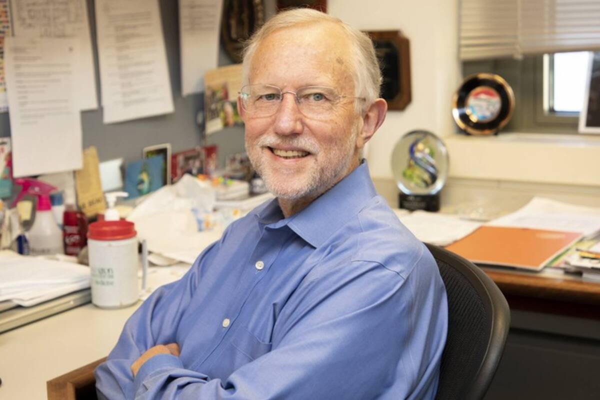 Coronavirus: "Brasil no se tomó la pandemia en serio y muchos murieron innecesariamente", dice Charles Rice, premio Nobel de Medicina de 2020