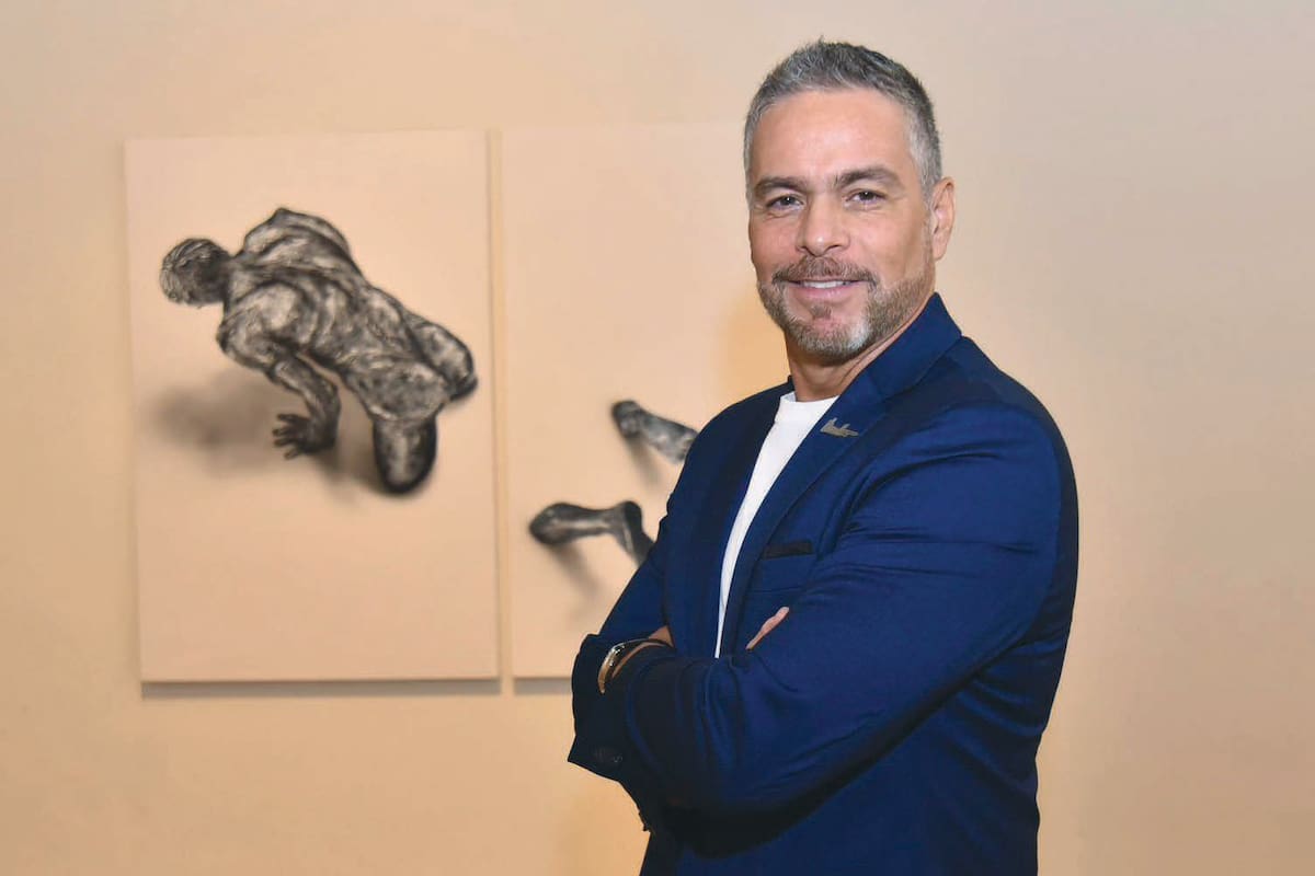 Víctor Haro rompe con el hiperrealismo en “Liberatio”, su nueva exposición en Hermosillo