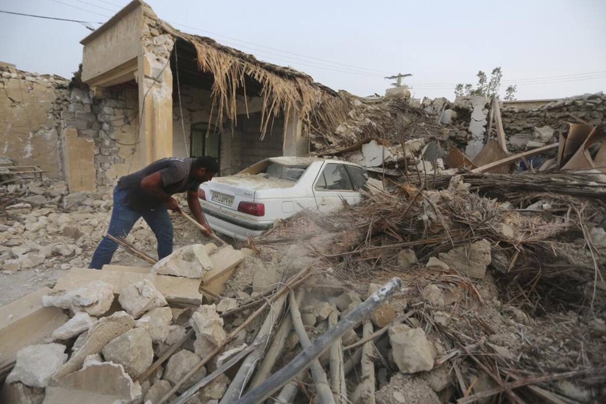 Irán: Fuerte terremoto deja saldo de 5 muertos y 44 heridos