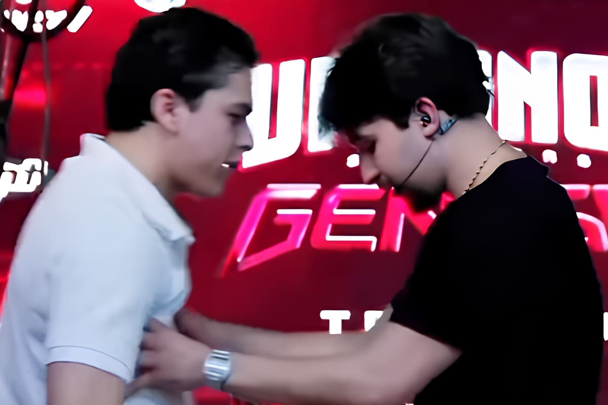 Lonche y Willito se van a los golpes en careo de Supernova Génesis 2026 (VIDEO)