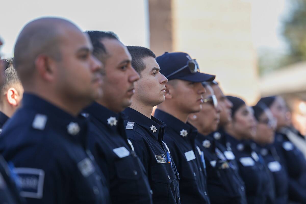 Festeja Mexicali a sus policías