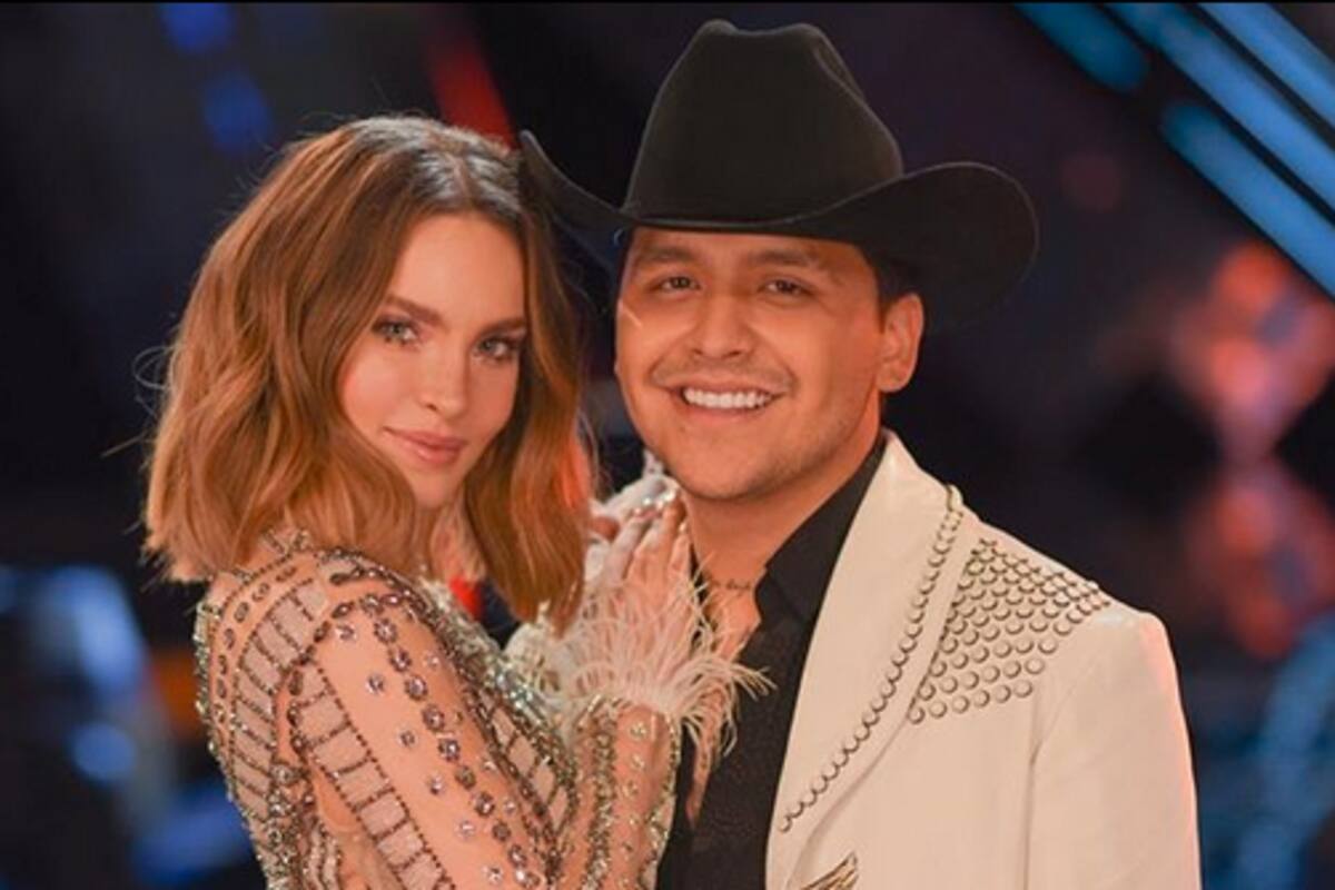 Belinda posa como toda una vaquera para Christian Nodal