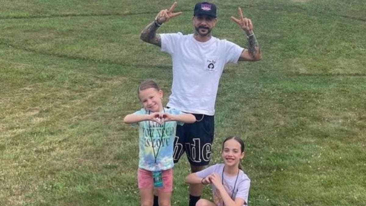 AJ McLean, de los Backstreet Boys, habla sobre la decisión de su hija de cambiar su nombre a Elliott