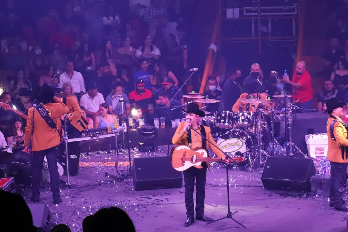 Reinauguran Tucanes Palenque del FEX