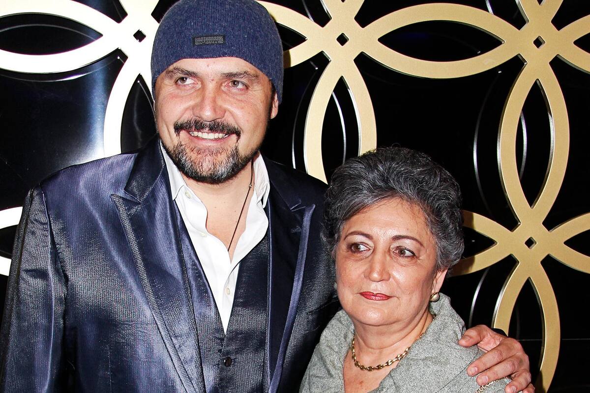 Madre de Reyli Barba tiene coronavirus