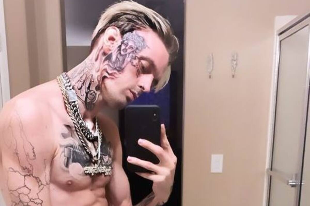 Aaron Carter deja atrás la polémica con Nick para cuidar de su madre