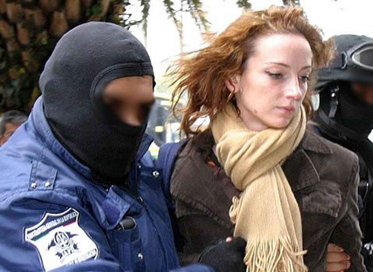 30123044. México, D.F.- La Suprema Corte de Justicia de la Nación, ordenó la liberación inmediata de la ciudadana francesa Florence Cassez quien se encontraba sentenciada a 60 años de cárcel por el delito de secuestro.
NOTIMEX/FOTO/ESPECIAL/COR/CLJ/