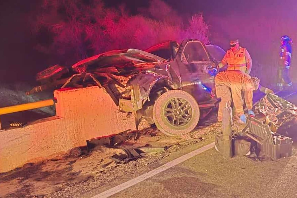 Hermosillo vive noche de accidentes; hasta un tráiler se vio inlucrado
