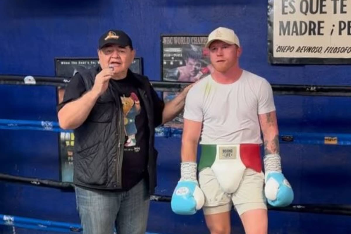‘Canelo’ regresa al gimnasio donde entrenaba de niño con ‘Chepo’ Reynoso