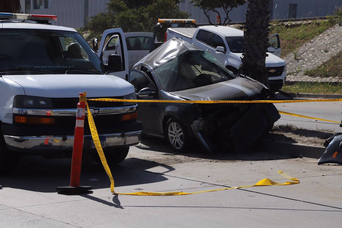 Accidentes Tijuana: Choque acaba con la vida de conductor en Vía Rápida Oriente
