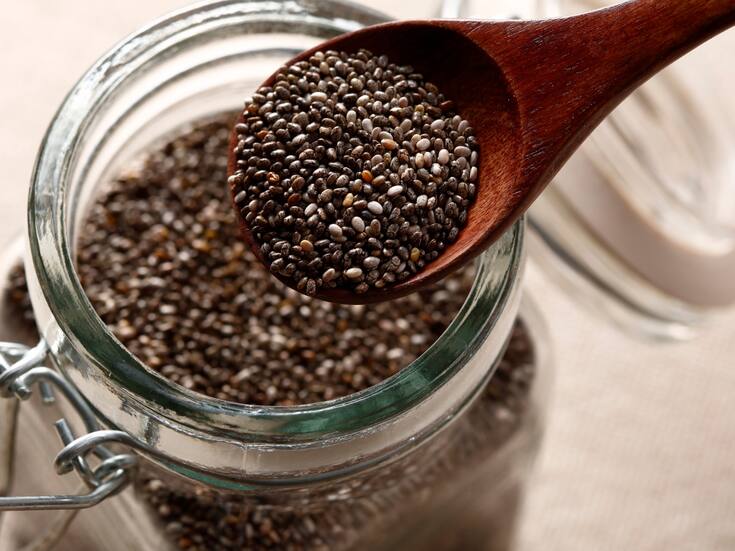 Semillas de chía: qué son, para qué sirven y cómo consumirlas de forma segura