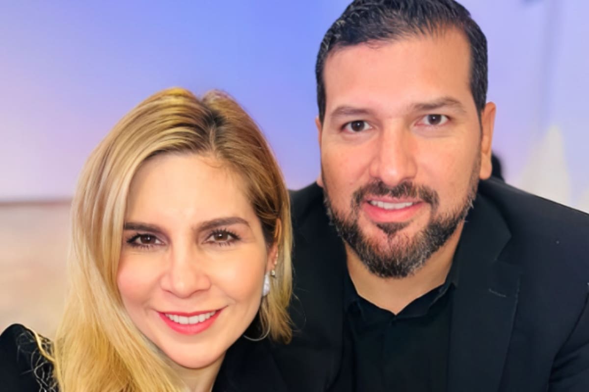 Karla Panini presume foto de Américo Garza como “el robado” y la tunden en redes