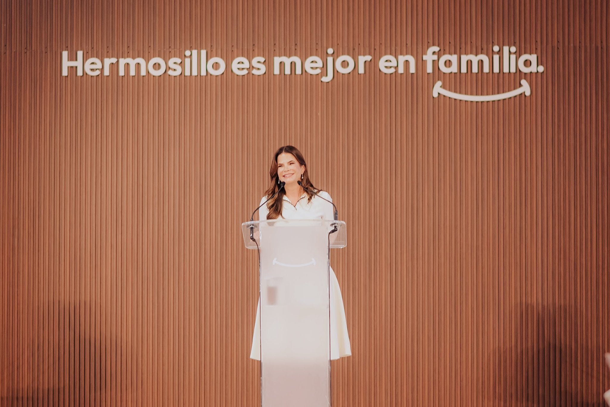 La presidenta del DIF Hermosillo destacó las acciones de protección, inclusión y acompañamiento a familias durante su gestión. FOTO: ESPECIAL