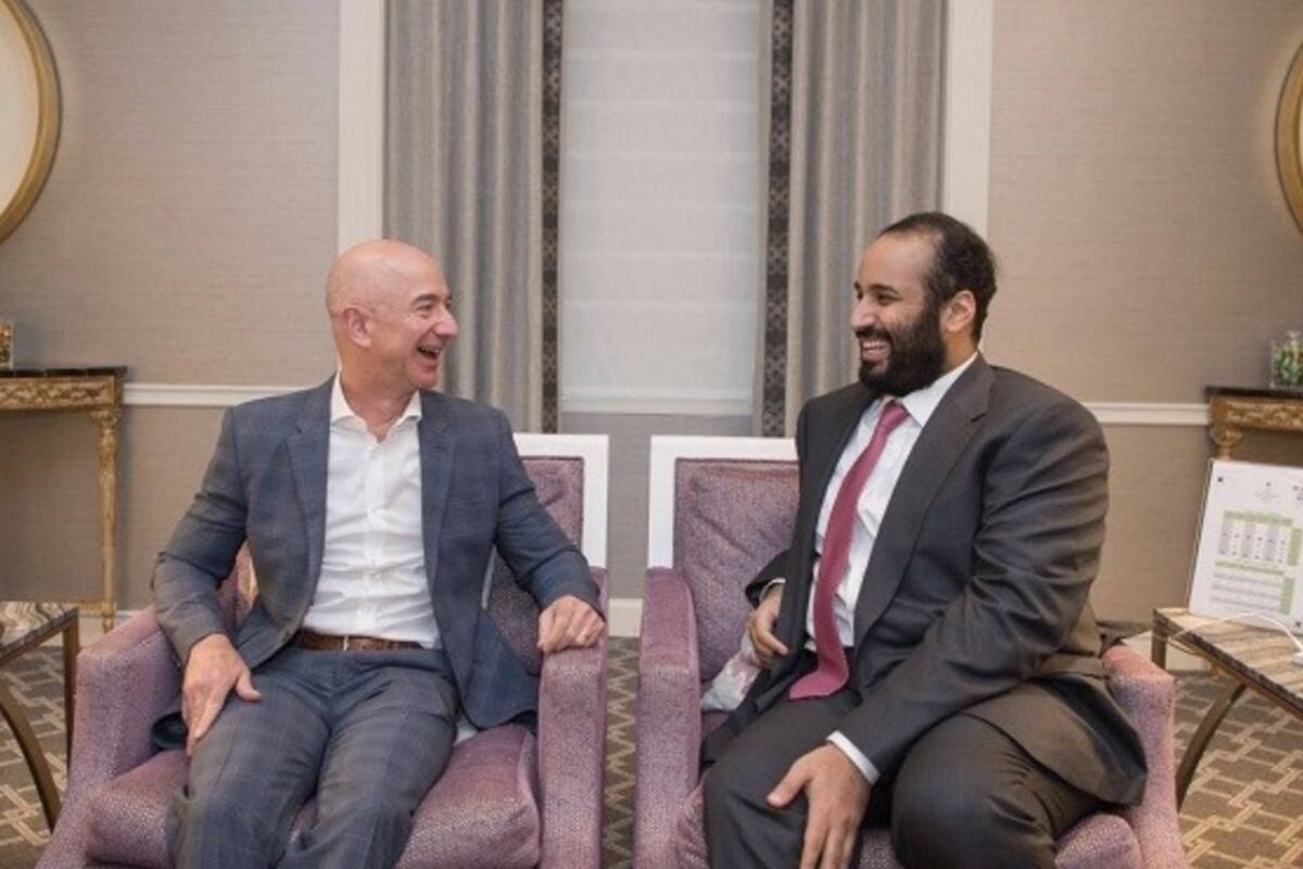 Dueño de Amazon habría sido hackeado por el príncipe heredero de Arabia Saudita
