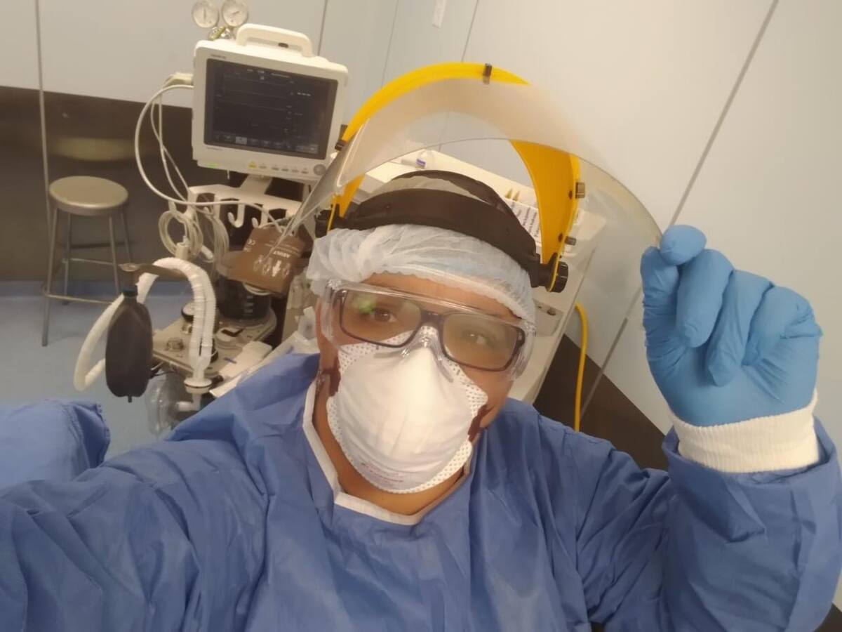 La doctora es anestesióloga en el Hospital General de Zona número 2 del IMSS.