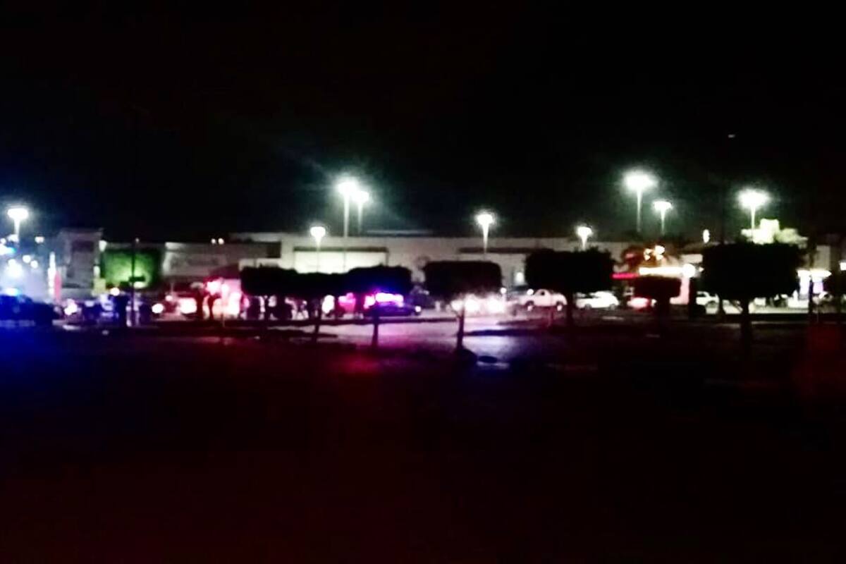 Marina dispara contra familia en Rosarito