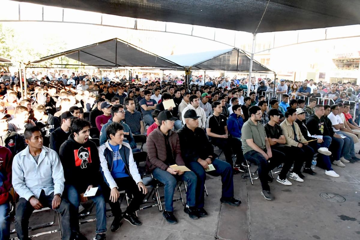Ayuntamiento de Hermosillo llama a tramitar la precartilla militar