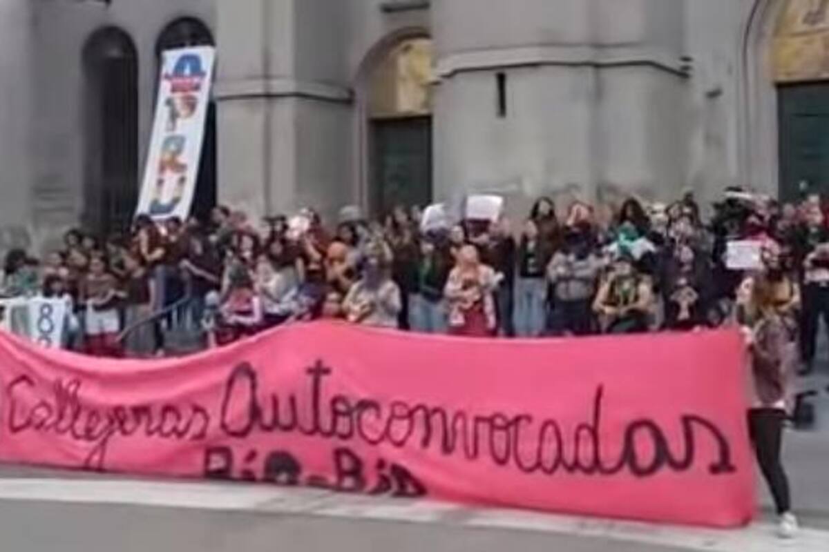 Canción “Mi muñeca me habló” de ’31 minutos’ se vuelve himno feminista en Chile