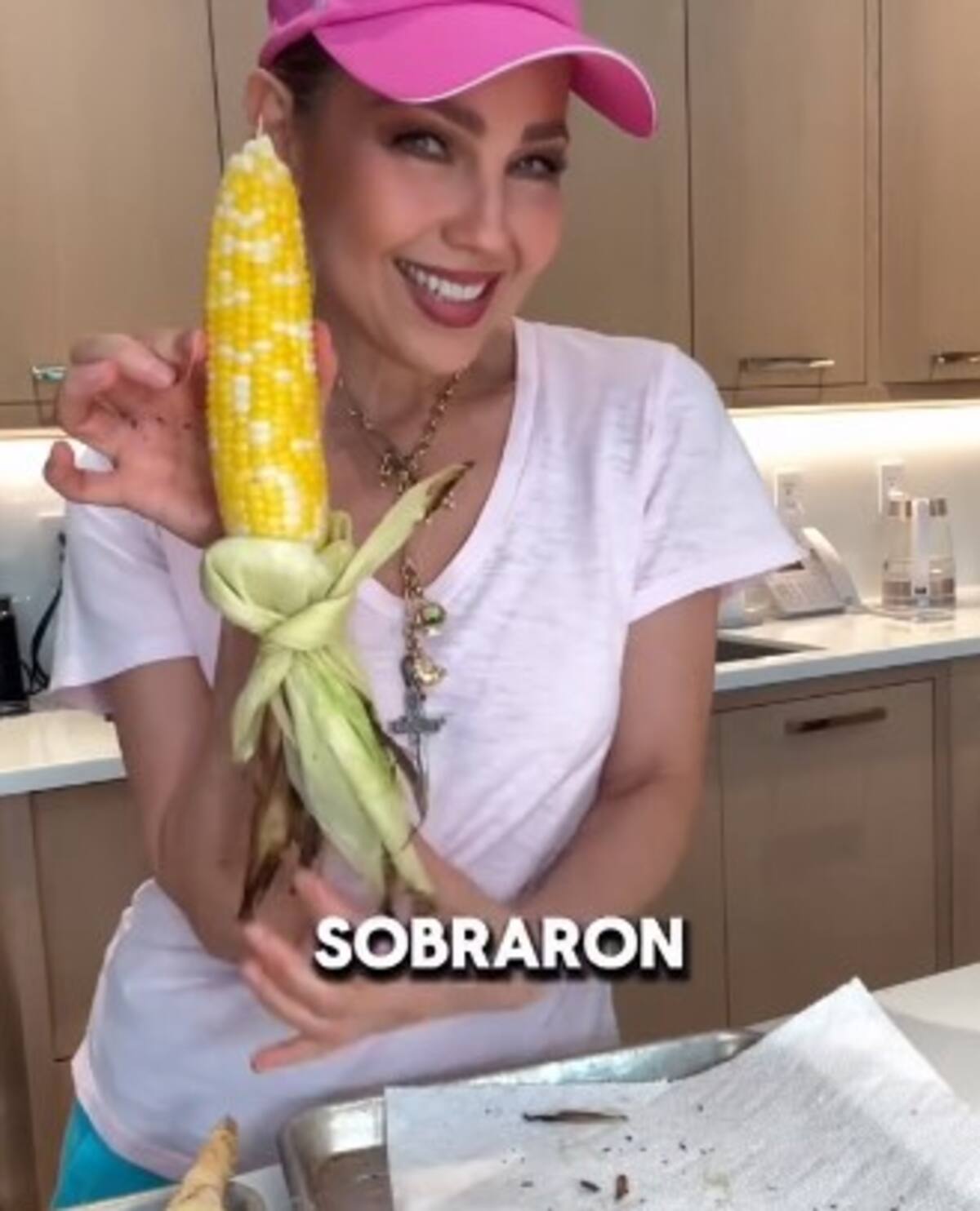 Thalía compartió su método para preparar elotes
