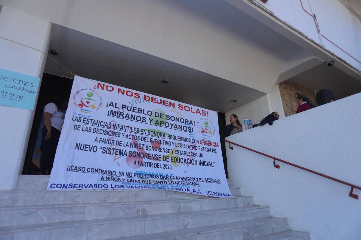 Toman instalaciones del Congreso por legisladores que no atendieron mesa de trabajo