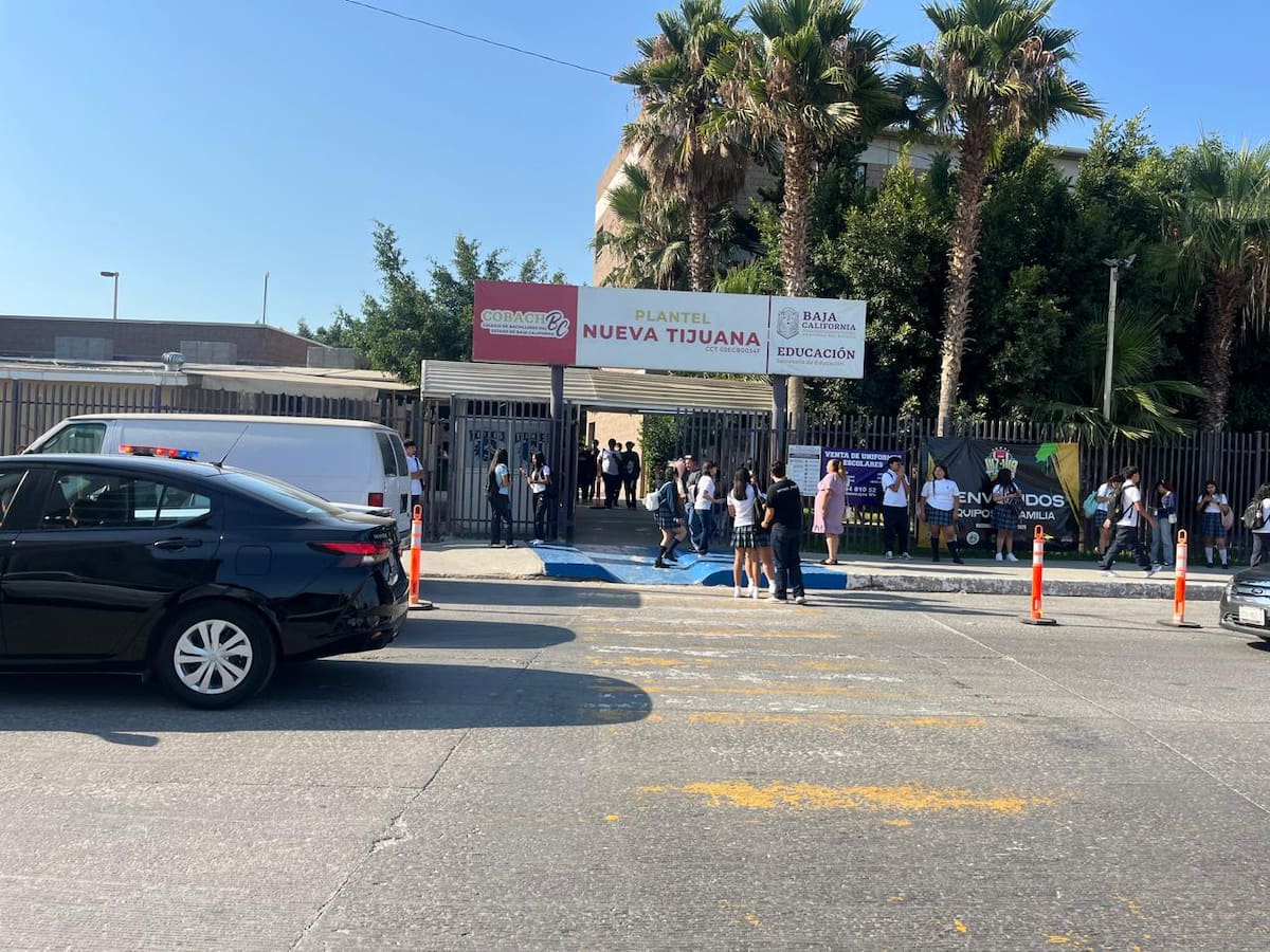 La SSPCM realizó 11 mil 533 recorridos preventivos en escuelas de Tijuana durante vacaciones. Foto: Cortesía