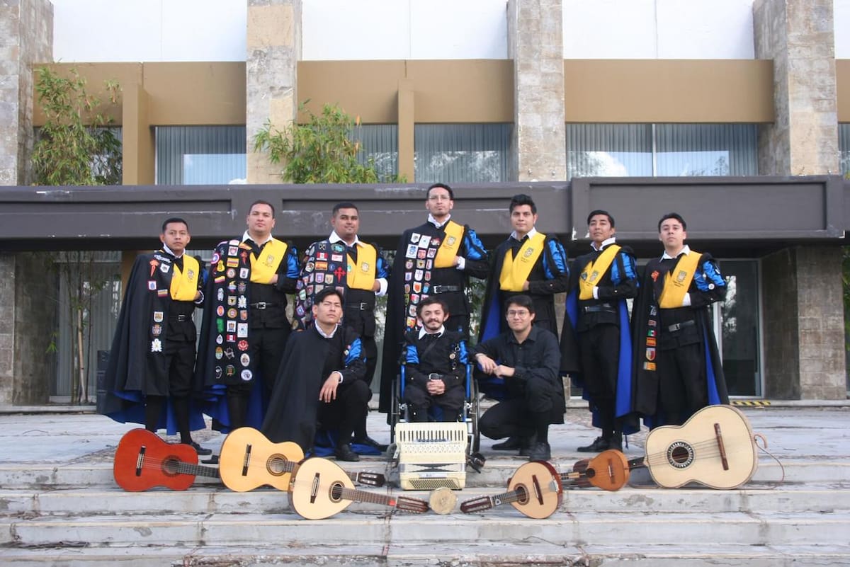 La Tuna UABC busca apoyo para representar a México en concursos internacionales en Europa. Foto: Carlos Cruz