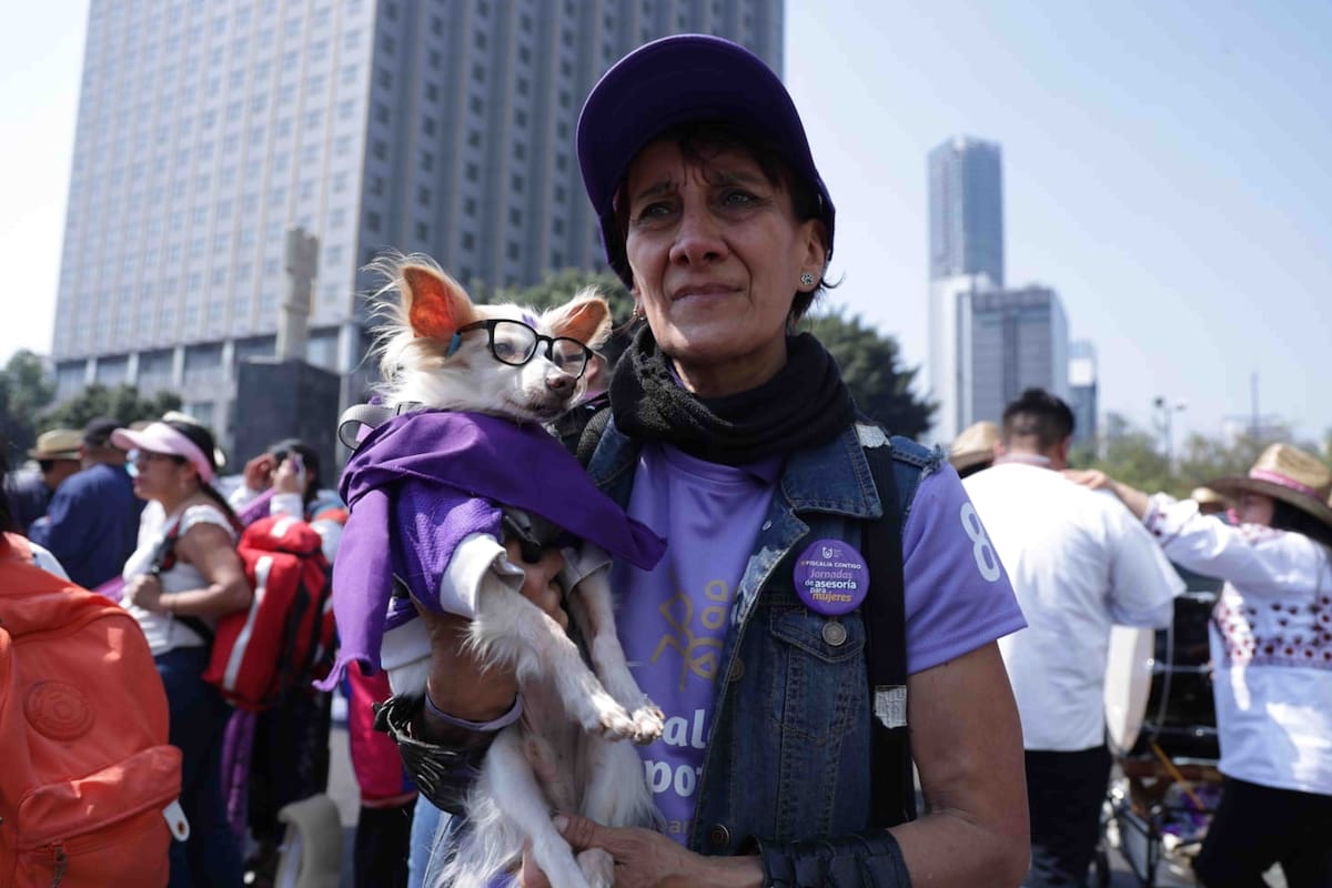 EUM20260308SOC19.JPG
CIUDAD DE MÉXICO, March/Marcha/Mujeres.- Domingo 8 de marzo de 2026. Aspectos de la marcha en la Ciudad de México, en Paseo de la Reforma por el Día Internacional de la Mujer. Foto: Agencia EL UNIVERSAL/Fernanda Rojas/RDB.