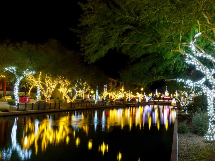 Luminarias y diversión urbana