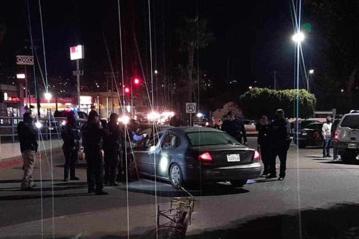 Ejecutan a cuatro en plaza de Tecate, uno de ellos cantante de corridos