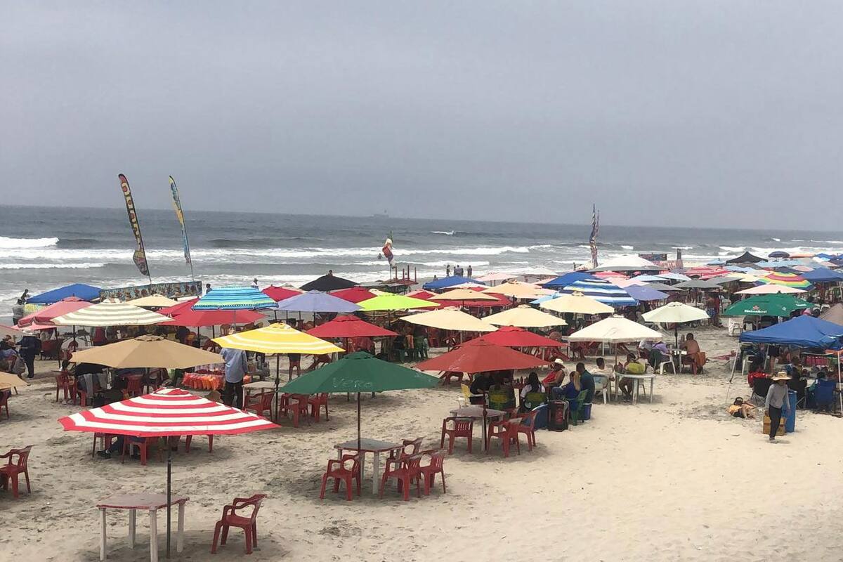 Salvavidas de Rosarito realizan siete rescates en playa La Misión