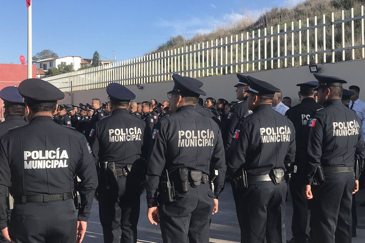 Carecen 300 agentes de estudios universitarios
