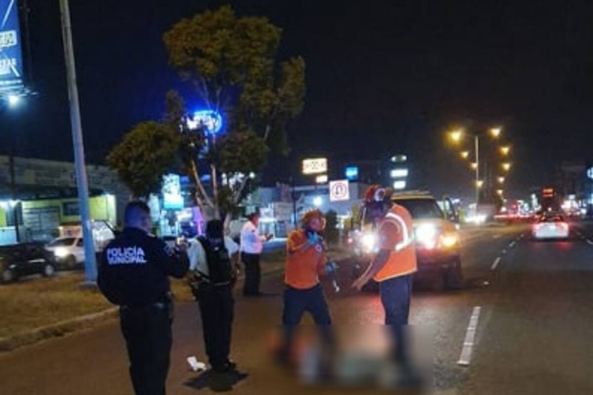Peatón muere atropellado en bulevar Lázaro Cárdenas