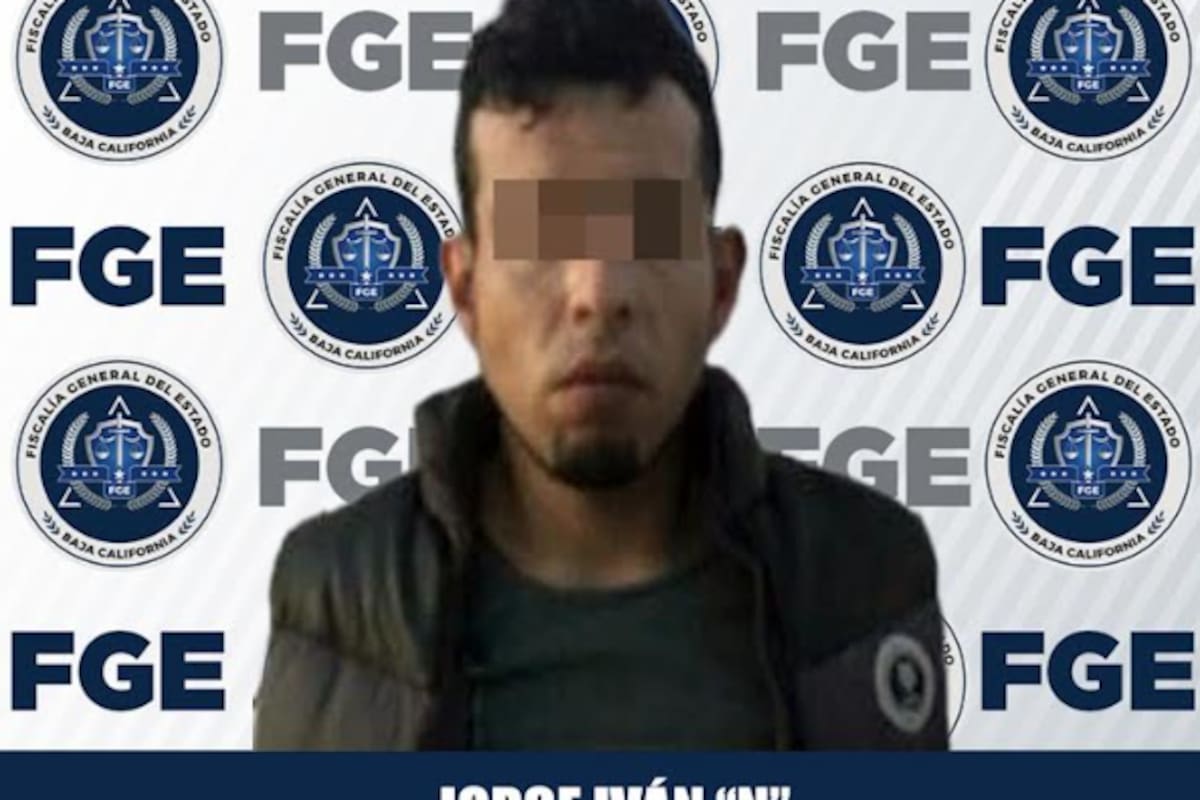 Vendió en la central camionera de Mexicali un carro robado en Estados Unidos