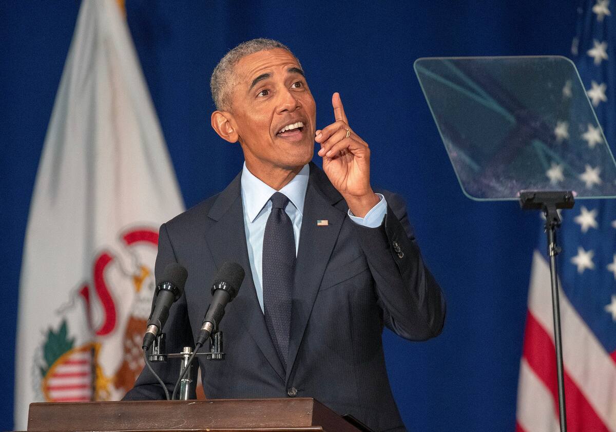 Obama compartió algunas anécdotas personales sobre la convivencia en casa con su esposa e hijas. Foto: AP