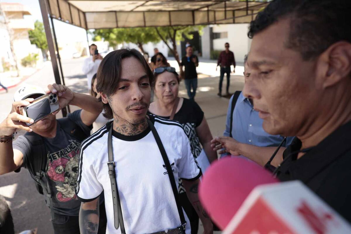 Natanael Cano asiste a audiencia en Hermosillo